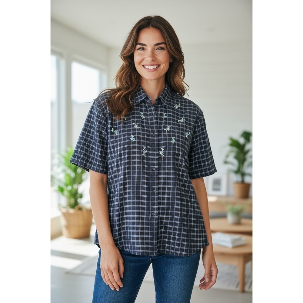 CST Sport Women's Plaid Short Sleeve Button Down Shirt Floral‎ Embroidery 1X